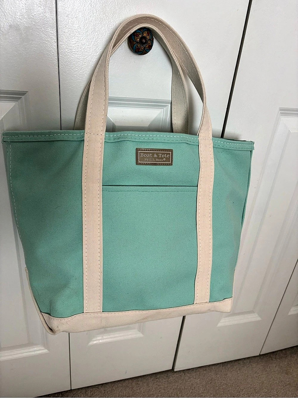 L.L.Bean Medium Boat & Tote Zippered Top in Aqua & Beige